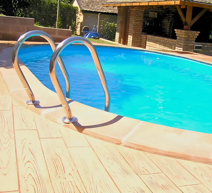 Merdevine za orgugli bazen.